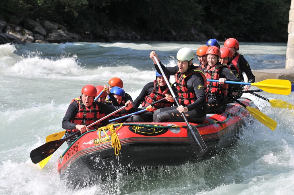 rafting, white water rafting, white water raft-293542.jpg